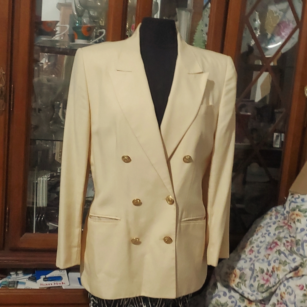 Talbots Women Pale Yellow Jacket/12 P